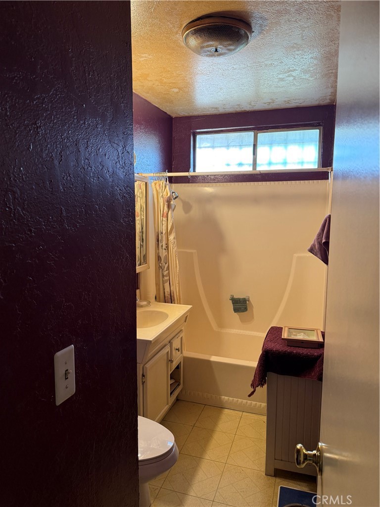 1813 West 151st Street Compton, CA 90220 - Photo 11 of 24