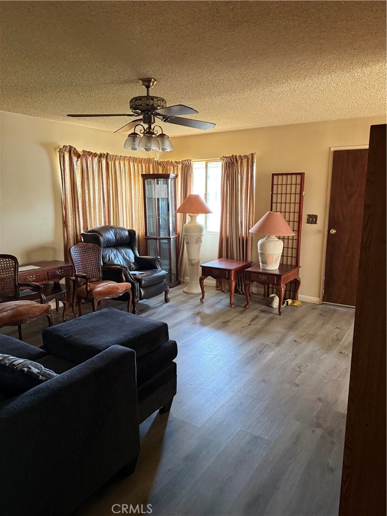 1813 West 151st Street Compton, CA 90220 - Photo 5 of 24