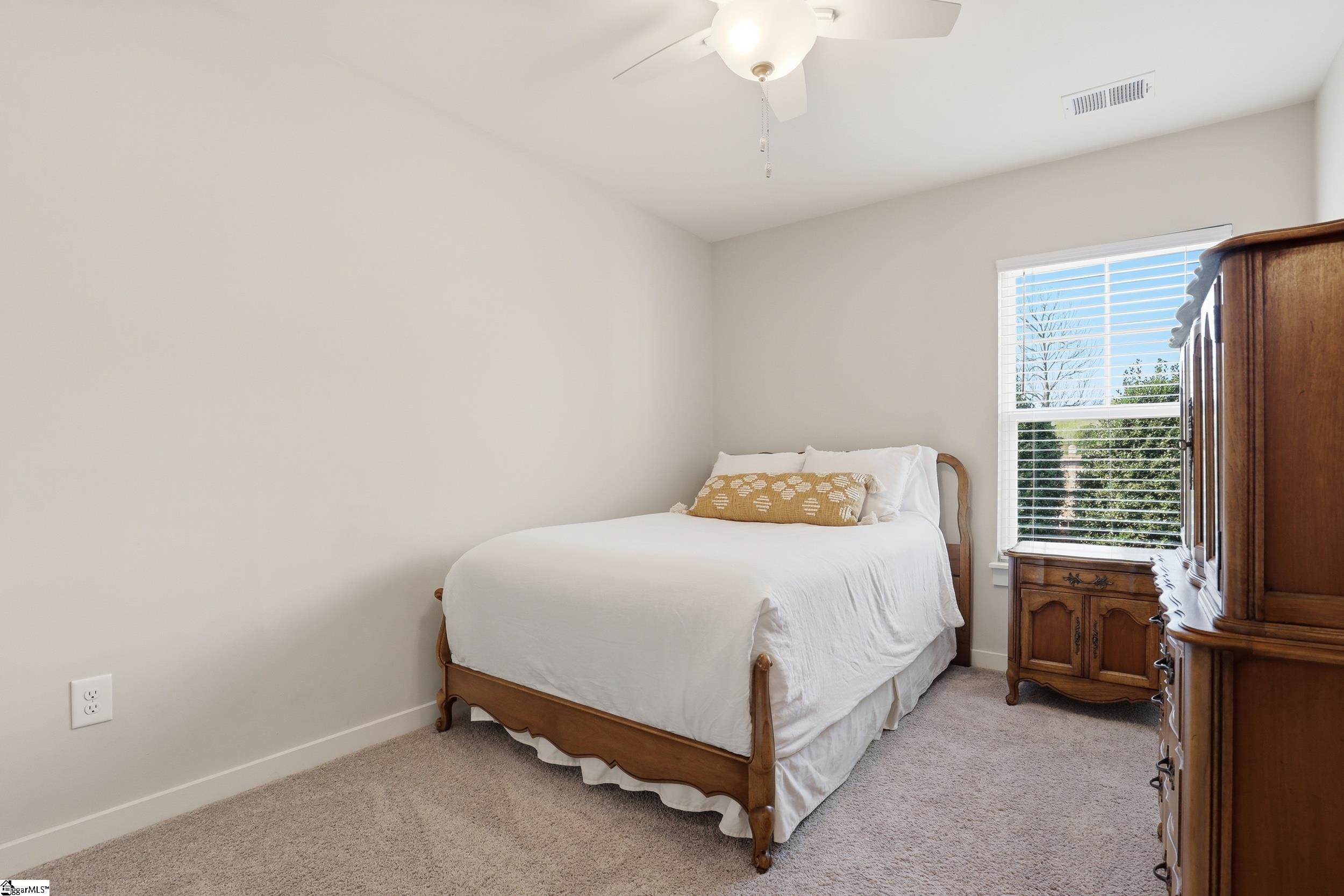 836 Stonebriar Street Simpsonville, SC 29681 - Photo 17 of 37
