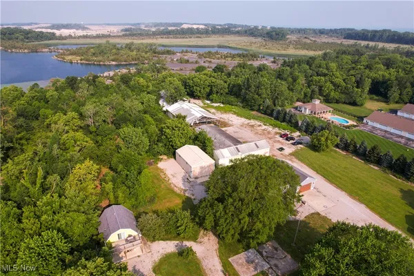 $349,000 | 828 East Main Street, Lakeside Marblehead, OH 43440
