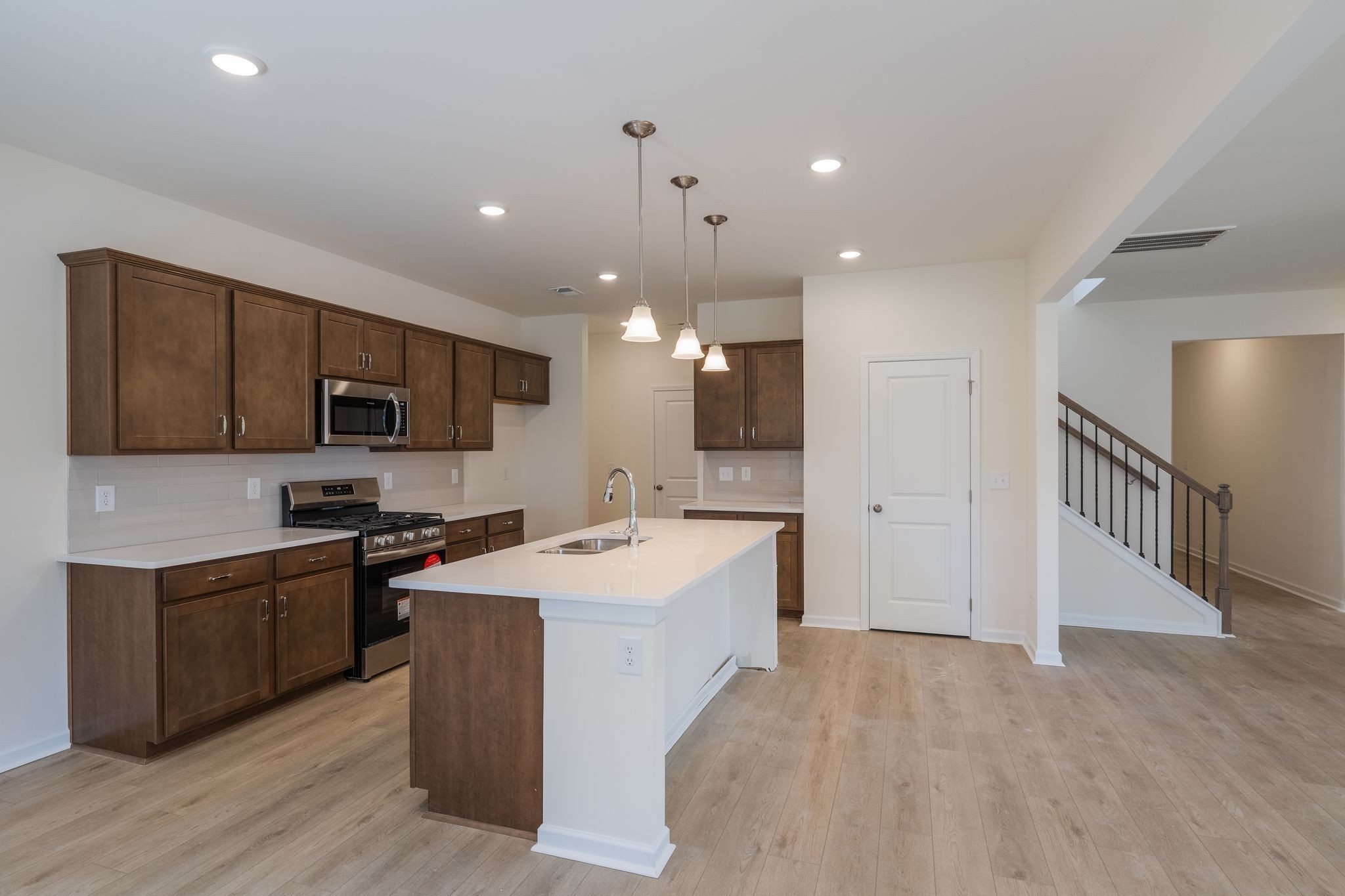572 Nightengale Ridge Drive Columbia, TN 38401 - Photo 13 of 49