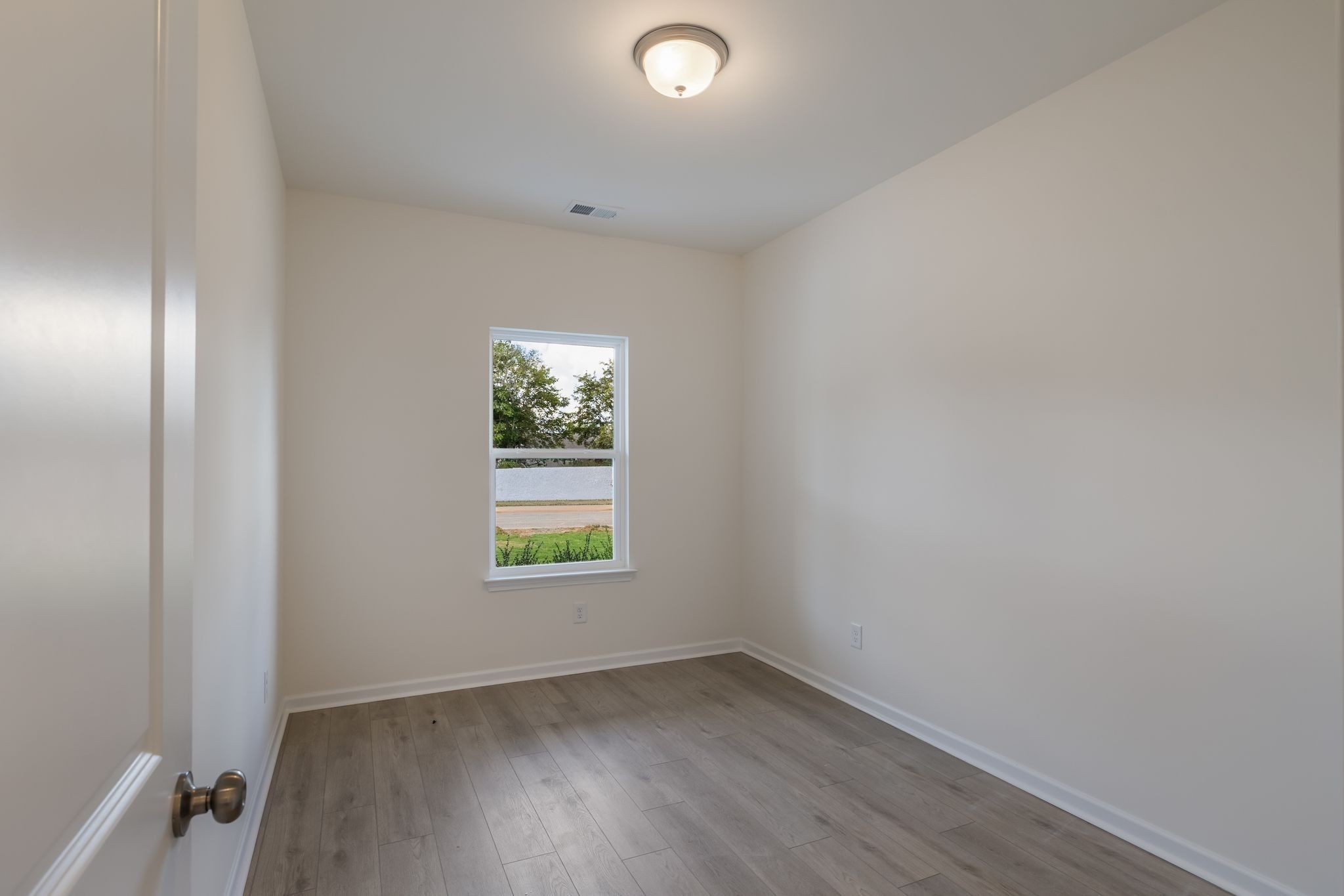 572 Nightengale Ridge Drive Columbia, TN 38401 - Photo 7 of 49