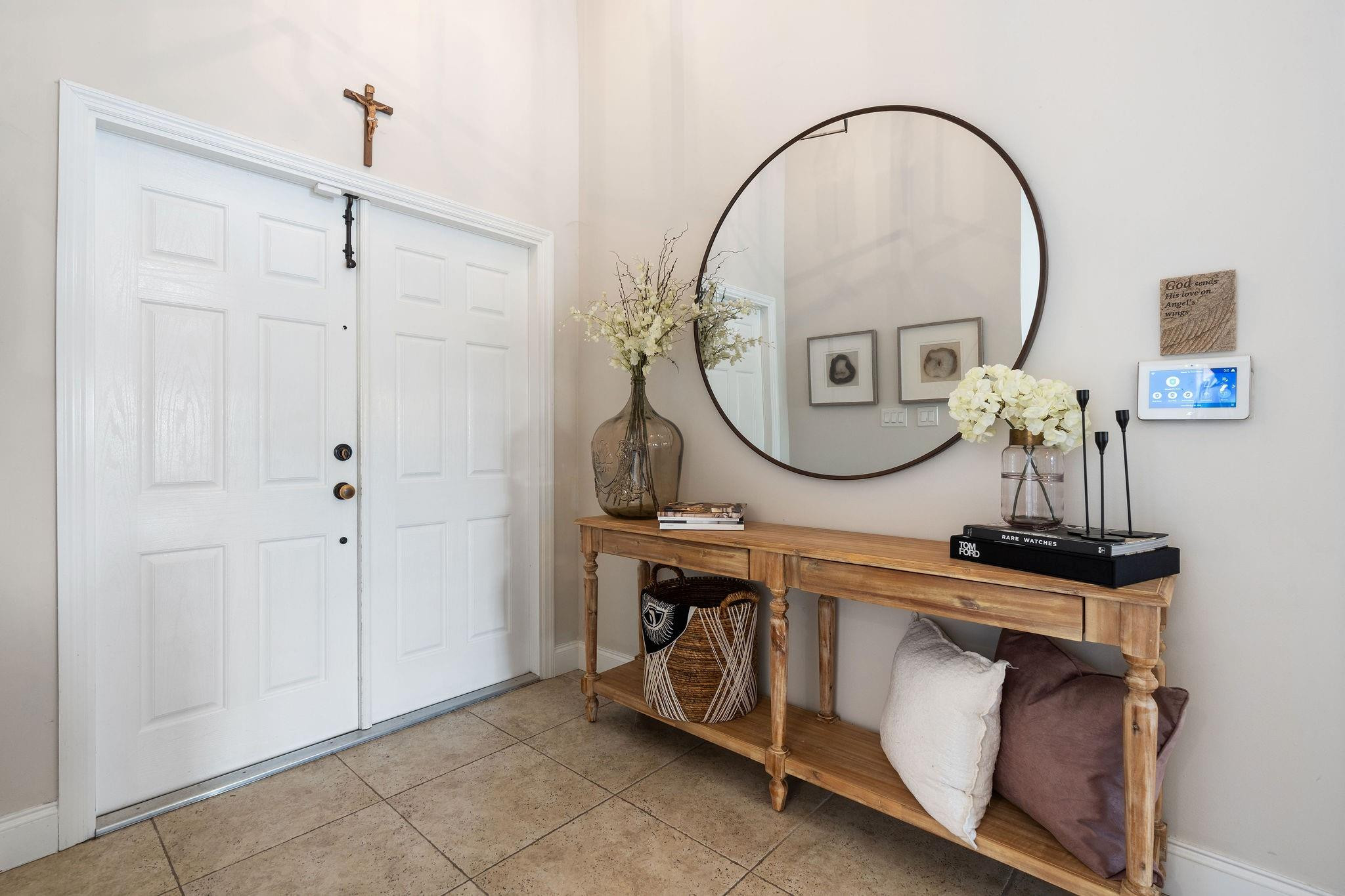 8313 Northwest 188th Terrace Hialeah, FL 33015 - Photo 16 of 50 a view of a hallway with entryway