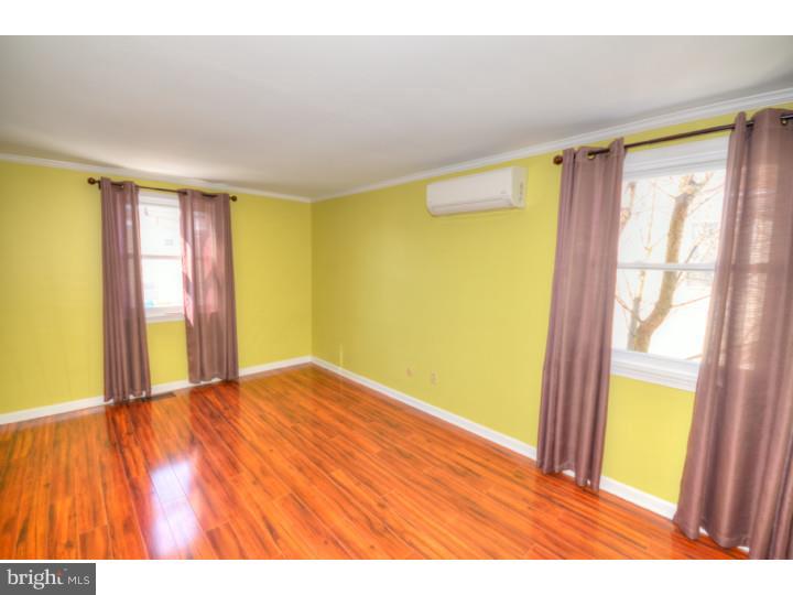 1864 Garth Road Philadelphia, PA 19116 - Photo 20 of 23 Gallery Image 20