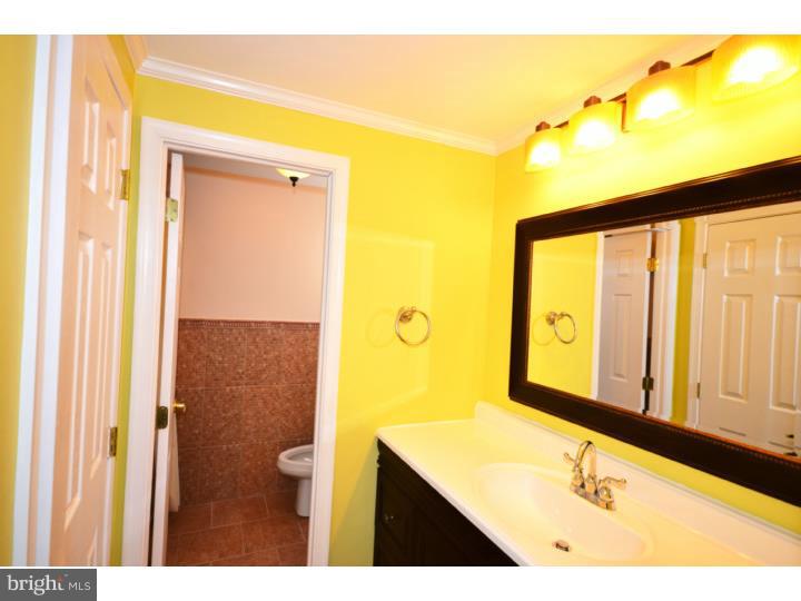 1864 Garth Road Philadelphia, PA 19116 - Photo 21 of 23 Gallery Image 21