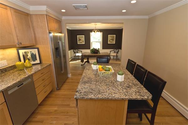 16 Reeves Road Bedford, MA 01730 - Photo 5 of 20 Gallery Image 5