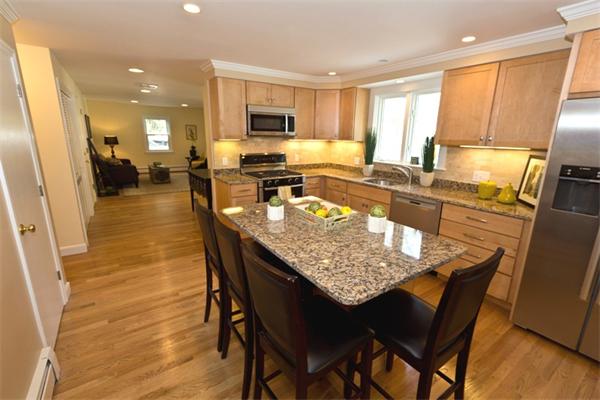 16 Reeves Road Bedford, MA 01730 - Photo 7 of 20 Gallery Image 7
