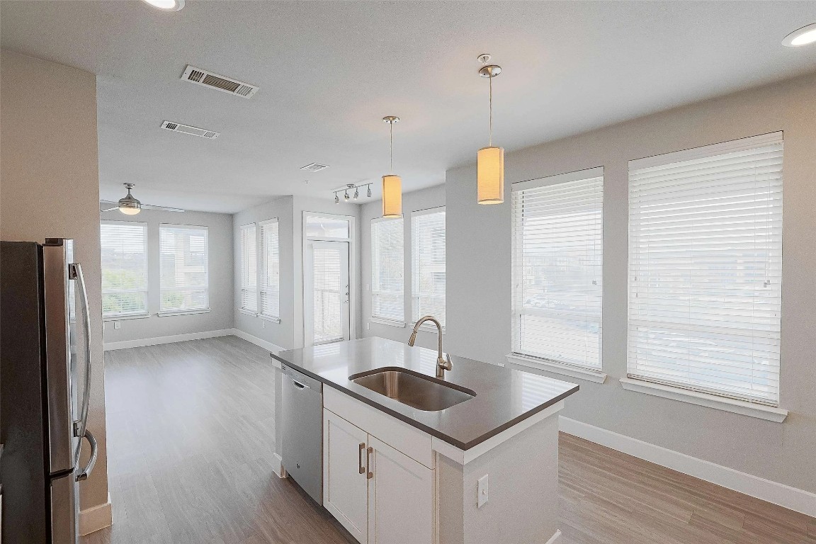 4800 Steiner Ranch Boulevard, Unit 14306 Austin, TX 78732 - Photo 15 of 25 Up to 8 weeks free rent plus reduced deposits!