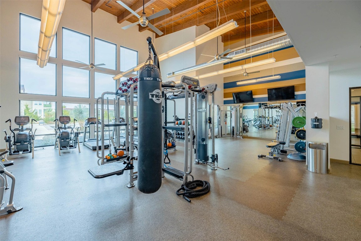 4800 Steiner Ranch Boulevard, Unit 14306 Austin, TX 78732 - Photo 9 of 25 Up to 8 weeks free rent plus reduced deposits!