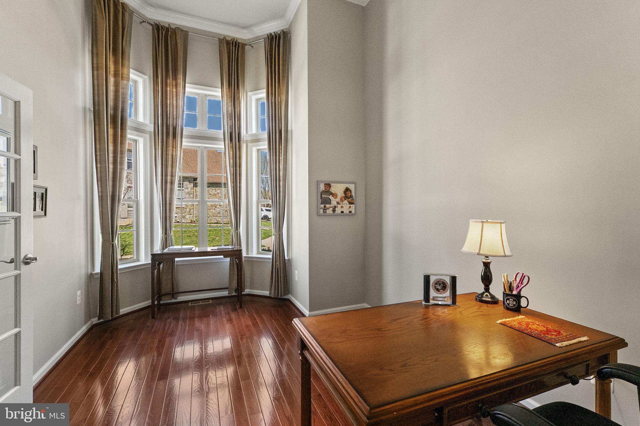 2419 Mill Race Road Frederick, MD 21701 - Photo 9 of 94 tall windows