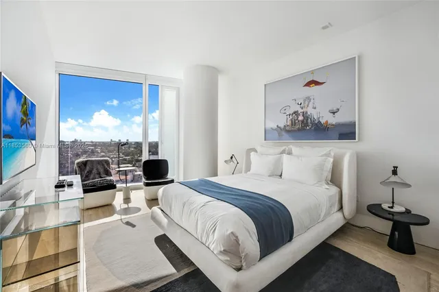 $38,000,000 | 9001 Collins Avenue, Unit S1011, Surfside, FL 33154