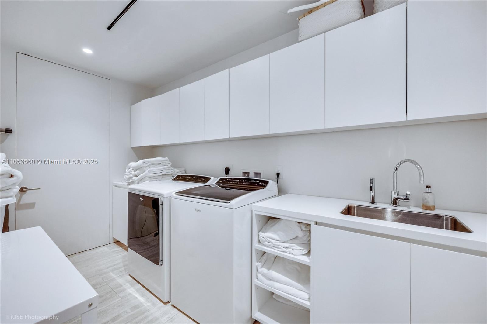 9001 Collins Avenue, Unit S1011 Surfside, FL 33154 - Photo 35 of 39