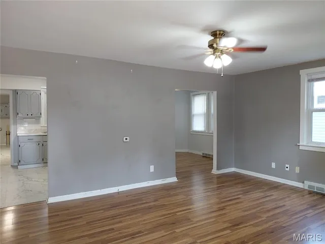 $205,000 | 25 West Oak Street, Mascoutah, IL 62258