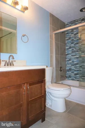 $2,500 | 8709 Susquehanna Street, Lorton, VA 22079