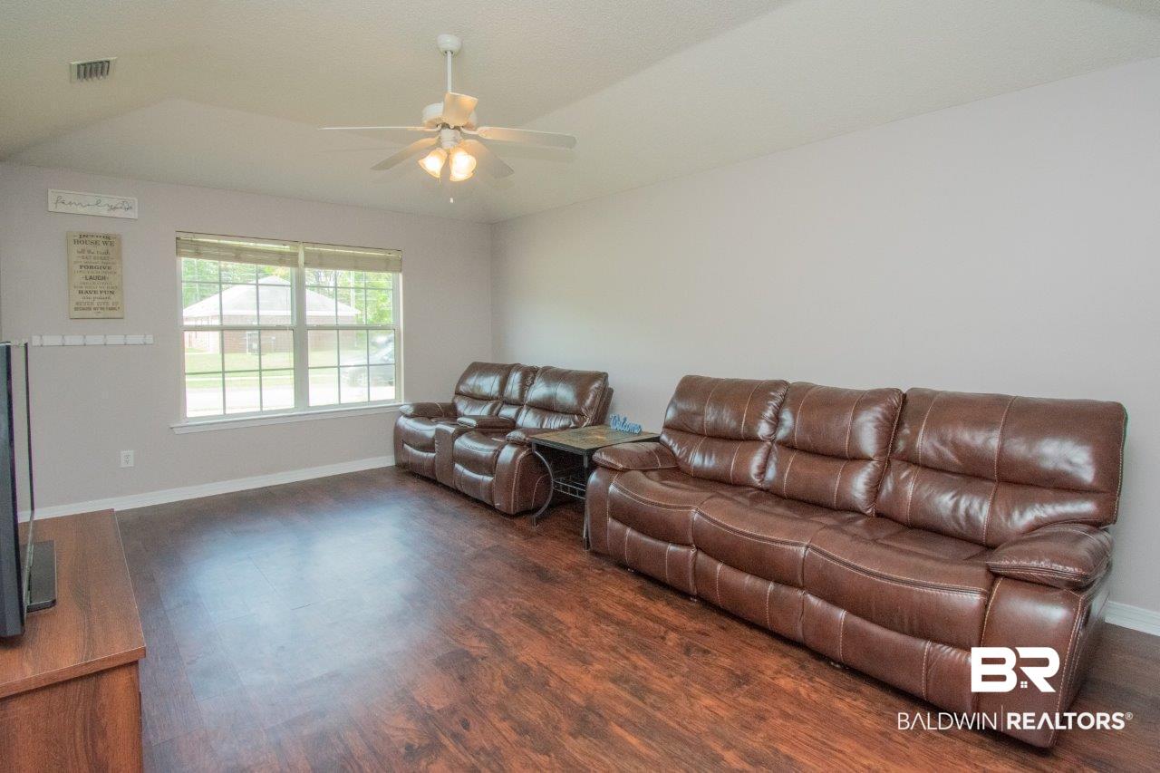 8438 Oak Pointe Court Mobile, AL 36695 - Photo 2 of 24