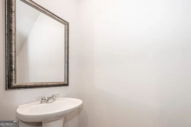 $1,950 | 76 Blue River Court, Pendergrass, GA 30567