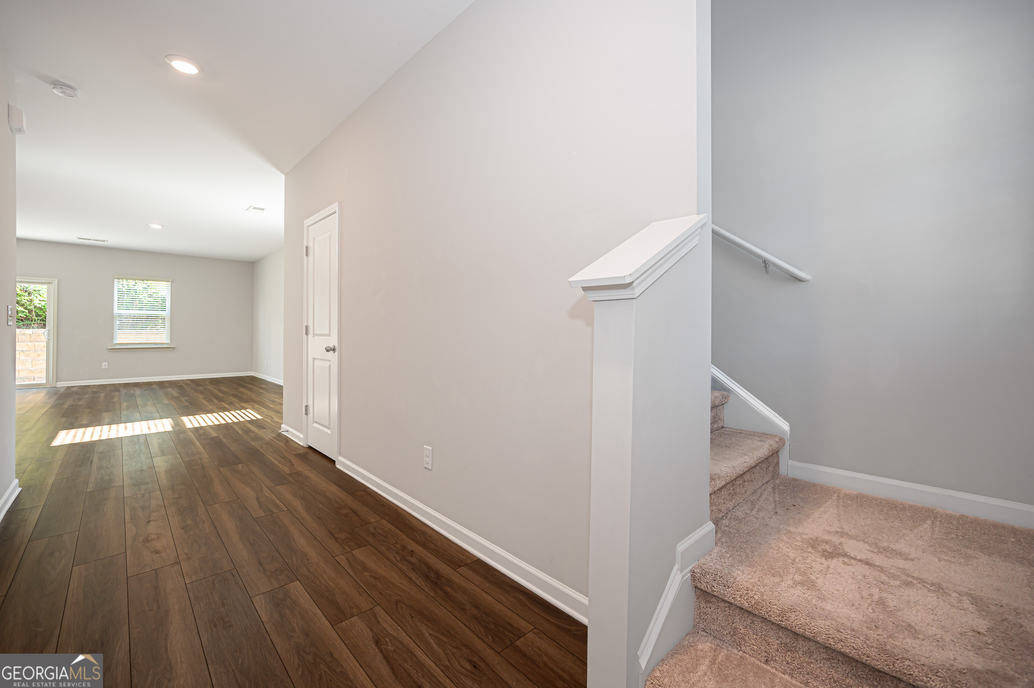 76 Blue River Court Pendergrass, GA 30567 - Photo 7 of 46