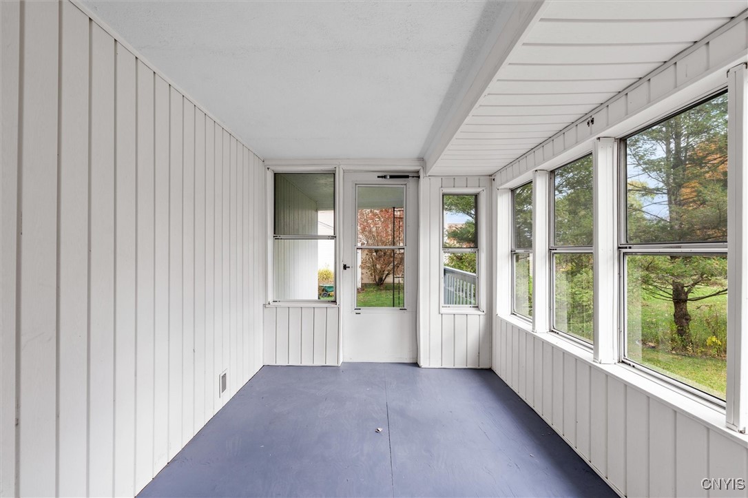 3300 Woods Road Lysander, NY 13027 - Photo 23 of 30