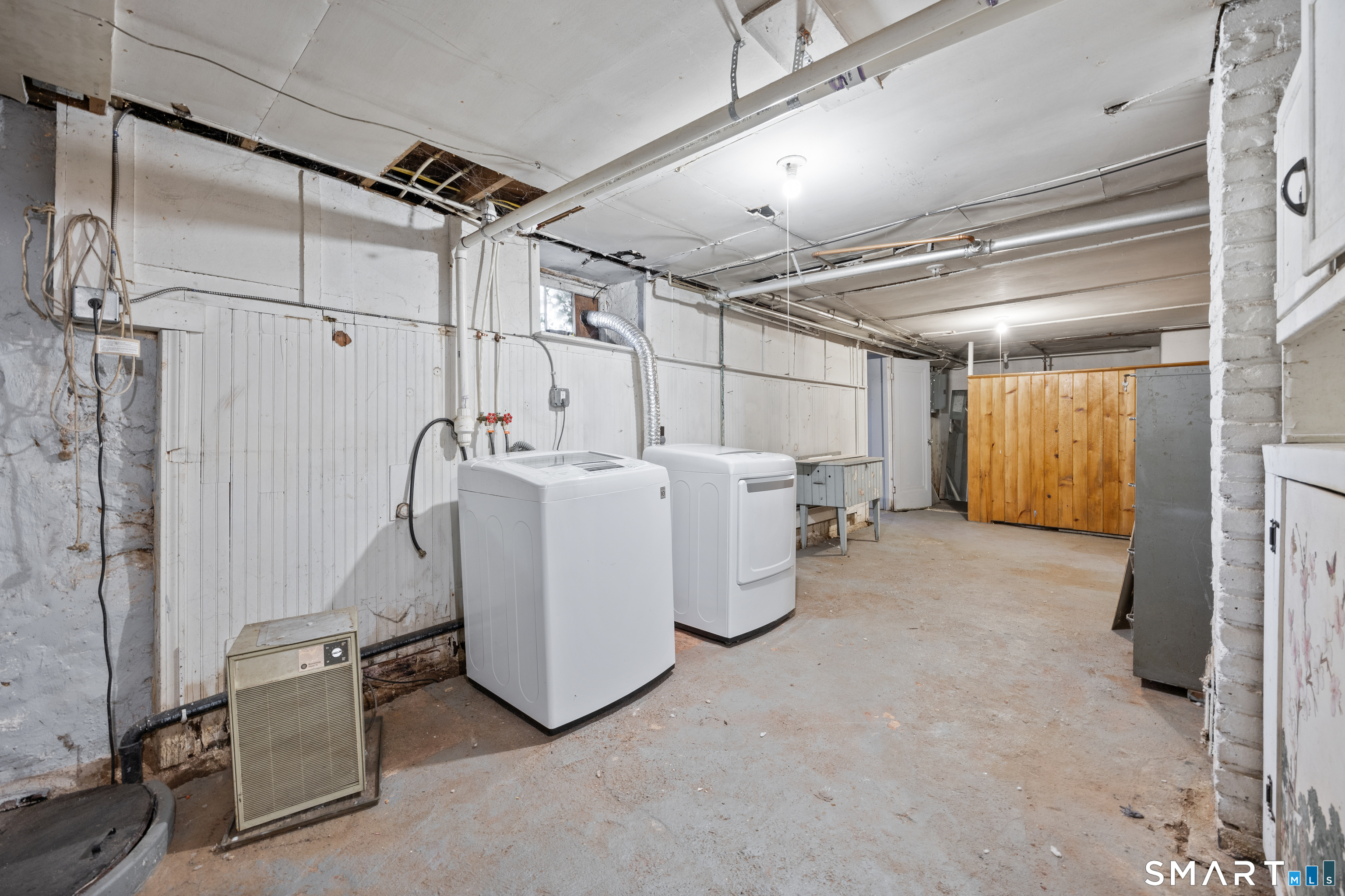 393 South Meriden Road Cheshire, CT 06410 - Photo 25 of 25
