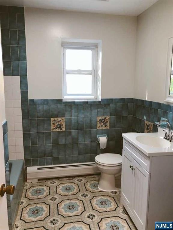 200 Larch Avenue Teaneck, NJ 07666 - Photo 14 of 26