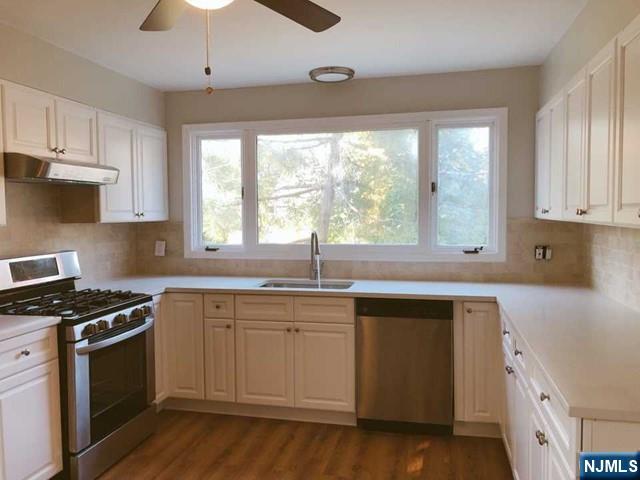 200 Larch Avenue Teaneck, NJ 07666 - Photo 7 of 26