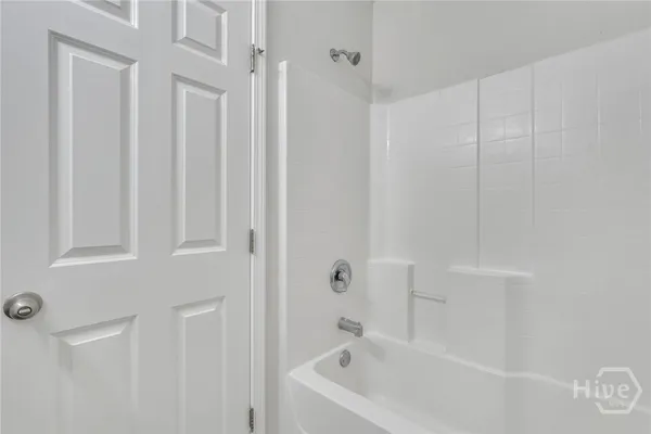 $2,000 | 145 Red Oak Drive, Richmond Hill, GA 31324