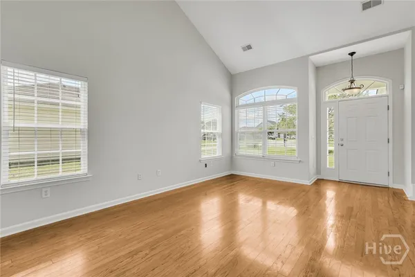 $2,000 | 145 Red Oak Drive, Richmond Hill, GA 31324