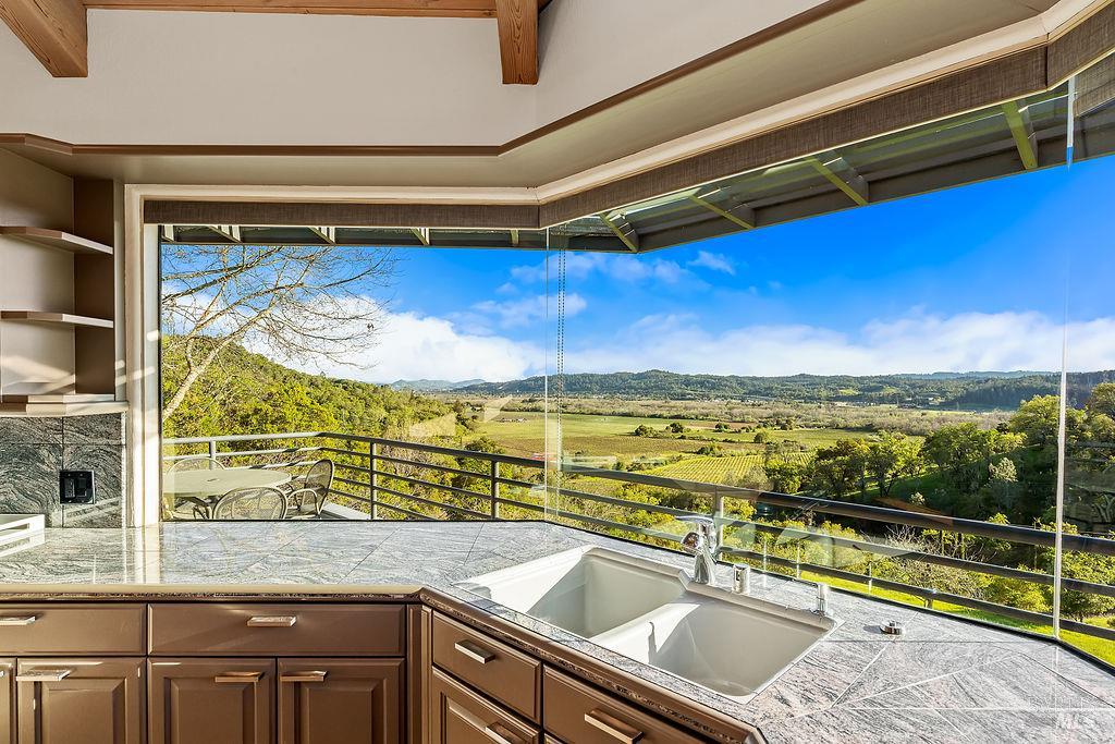 23121 Vineyard Road Geyserville, CA 95441 - Photo 15 of 56