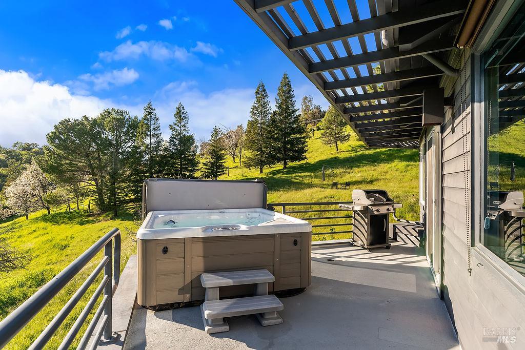 23121 Vineyard Road Geyserville, CA 95441 - Photo 21 of 56