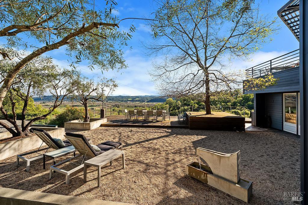 23121 Vineyard Road Geyserville, CA 95441 - Photo 4 of 56