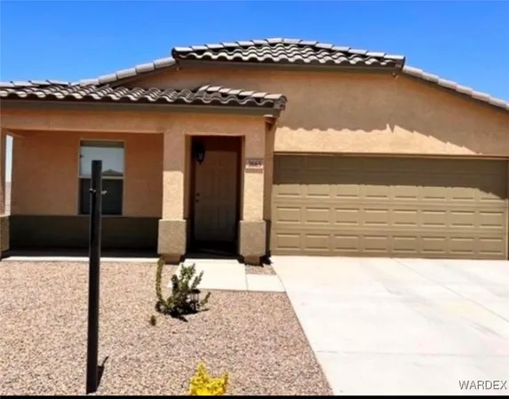$1,665 | 3665 East Koval Road, Kingman, AZ 86409