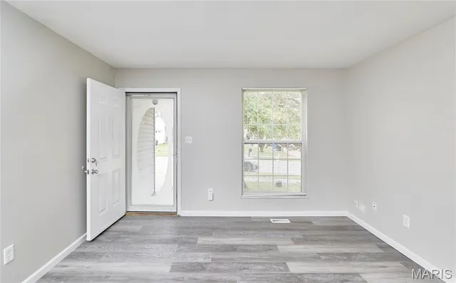 $1,600 | 12041 Victorian Village Court, St. Louis, MO 63138