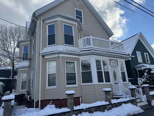 $3,400 | 29 Hancock Street, Unit 2, Brockton, MA 02301