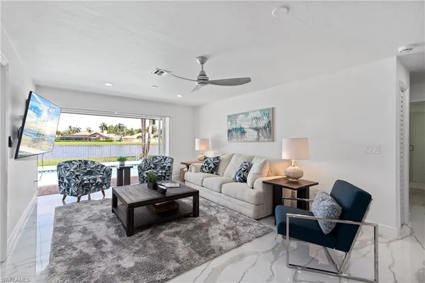 $11,000 | 2500 Kings Lake Boulevard, Naples, FL 34112