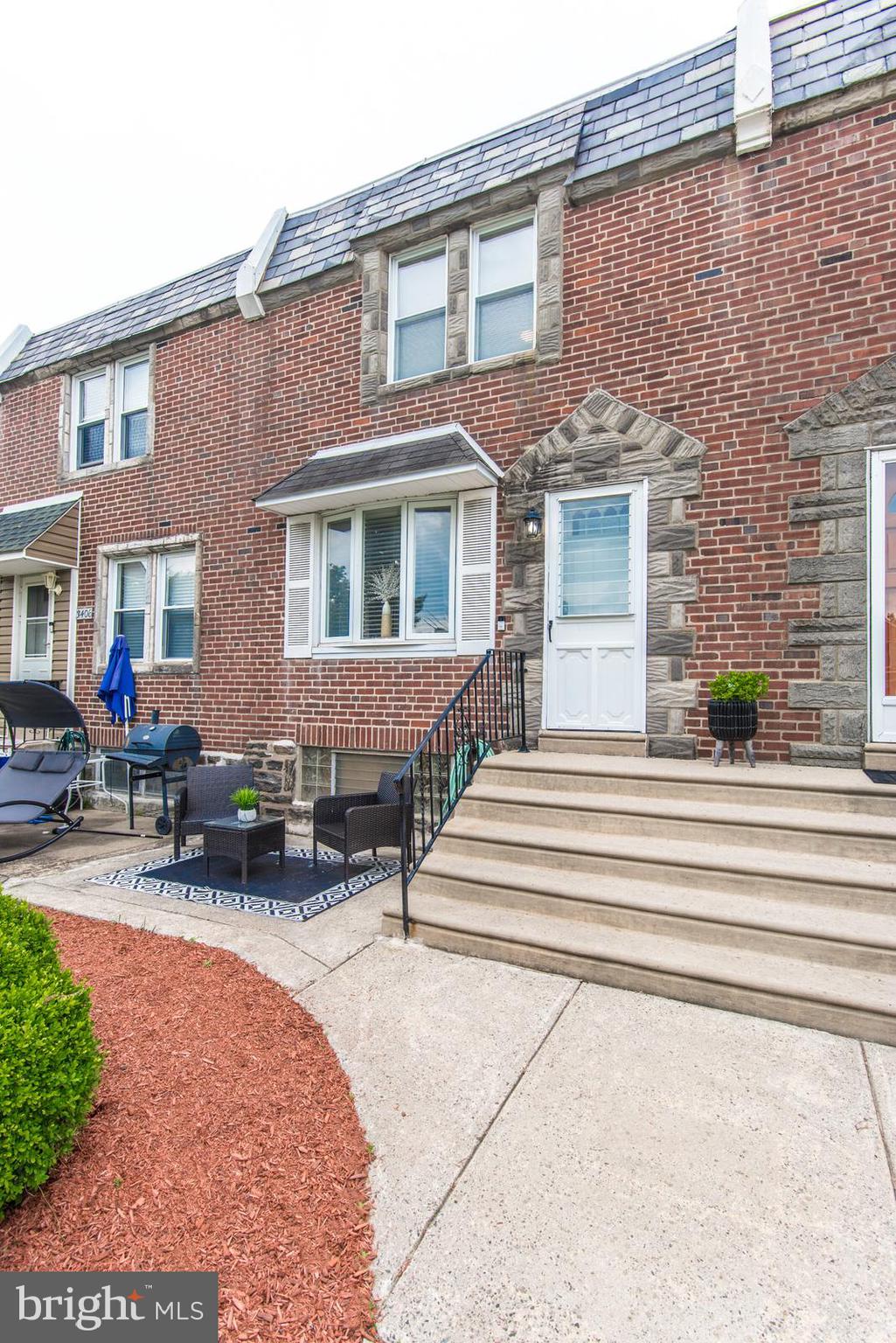 3404 Decatur Street Philadelphia, PA 19136 - Photo 2 of 40 FRONT ENTRANCE