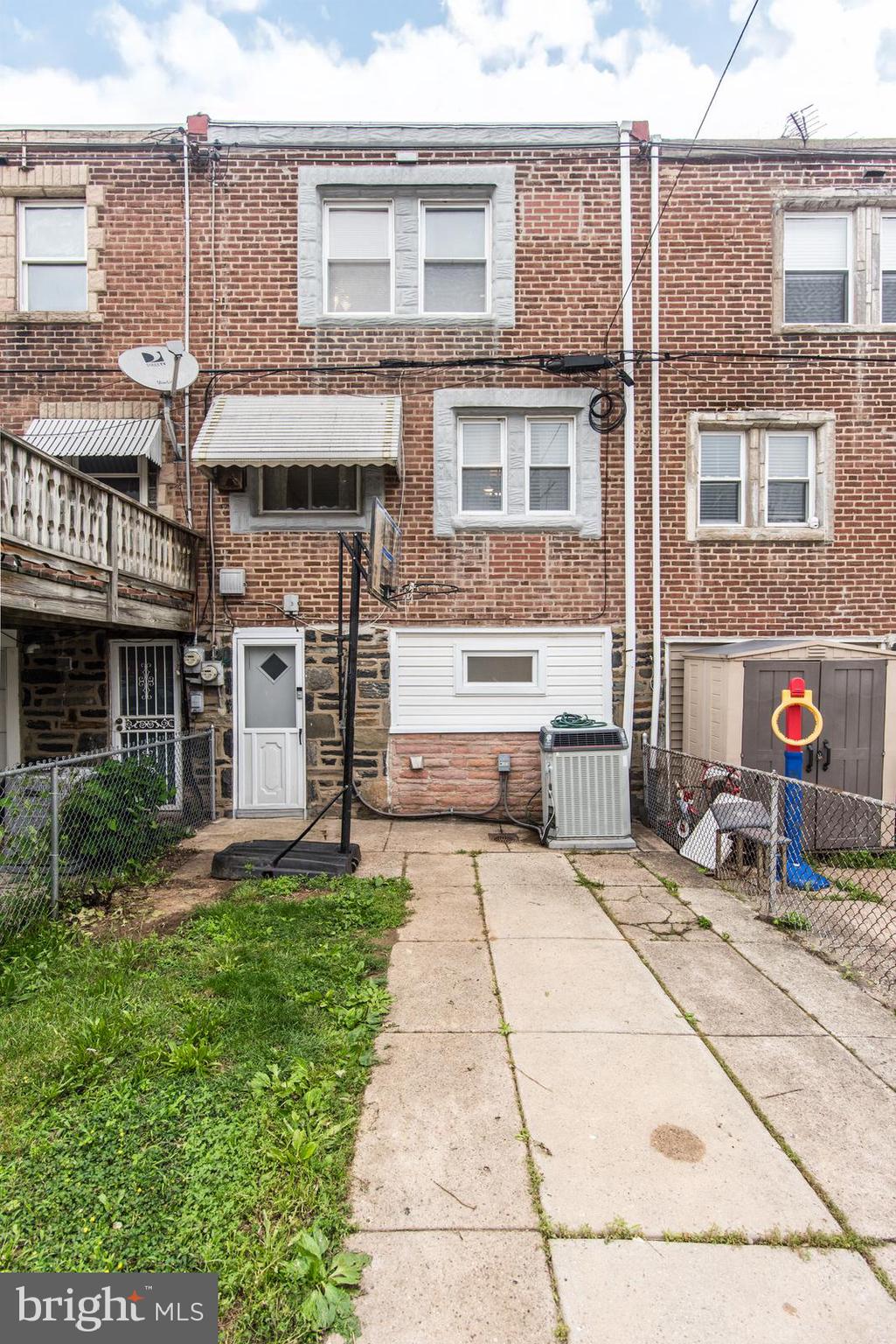 3404 Decatur Street Philadelphia, PA 19136 - Photo 39 of 40 REAR PRIVATE PARKING