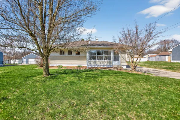 $189,900 | 3442 Acacia Boulevard, Jackson, MI 49203