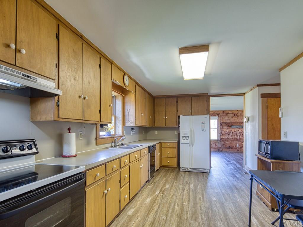 140 Taylors Road Currituck, NC 27929 - Photo 5 of 32 Gallery Image 5
