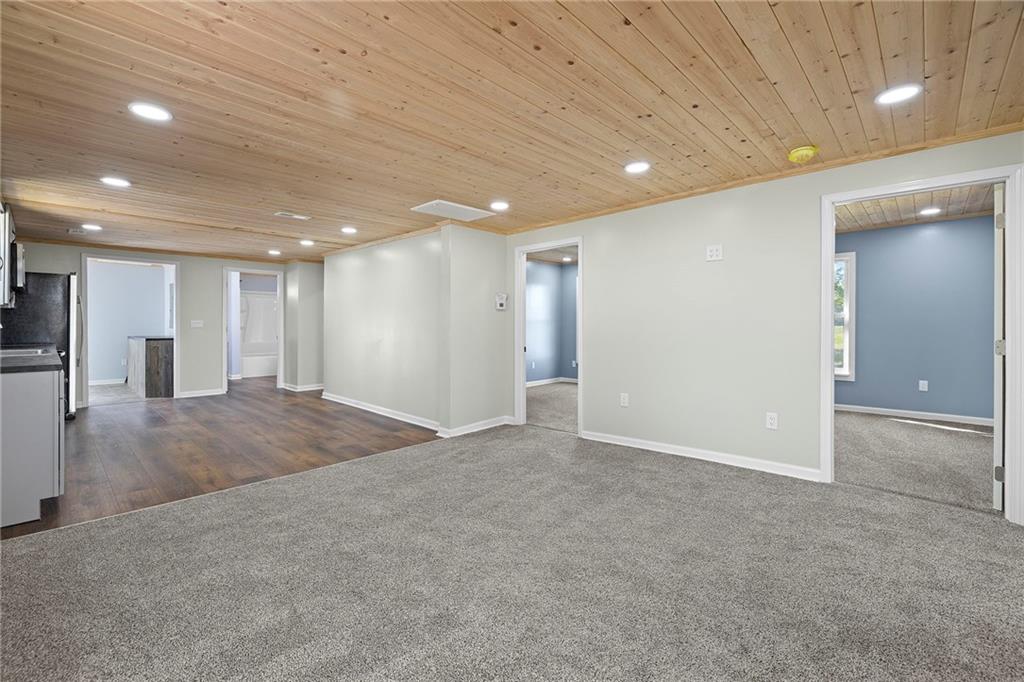 22244 Northwest 1400th Road Garnett, KS 66032 - Photo 12 of 72