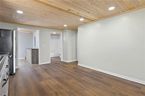 $349,000 | 22244 Northwest 1400th Road, Garnett, KS 66032