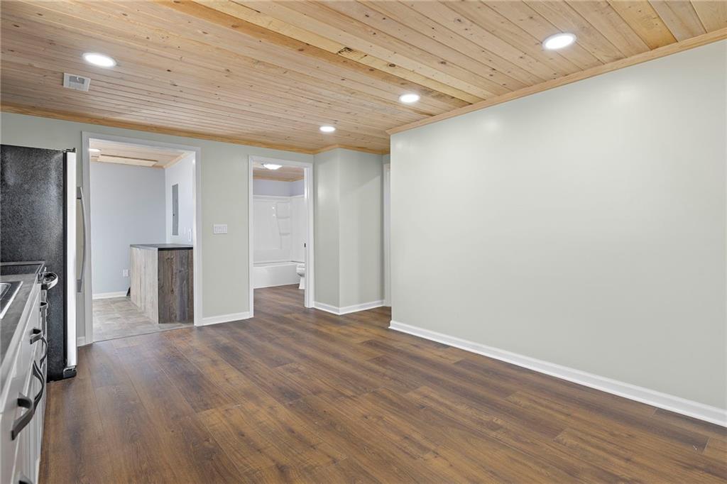 22244 Northwest 1400th Road Garnett, KS 66032 - Photo 14 of 72