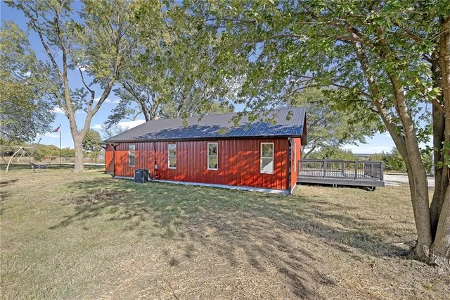 $349,000 | 22244 Northwest 1400th Road, Garnett, KS 66032