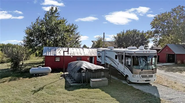$349,000 | 22244 Northwest 1400th Road, Garnett, KS 66032