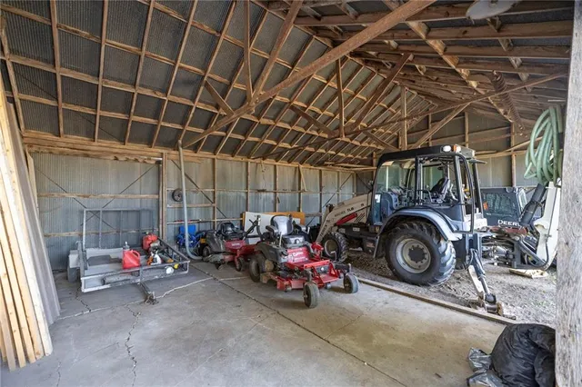 $349,000 | 22244 Northwest 1400th Road, Garnett, KS 66032