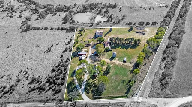 $349,000 | 22244 Northwest 1400th Road, Garnett, KS 66032