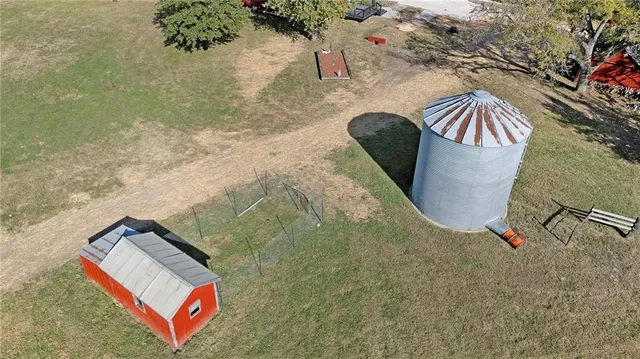 $349,000 | 22244 Northwest 1400th Road, Garnett, KS 66032