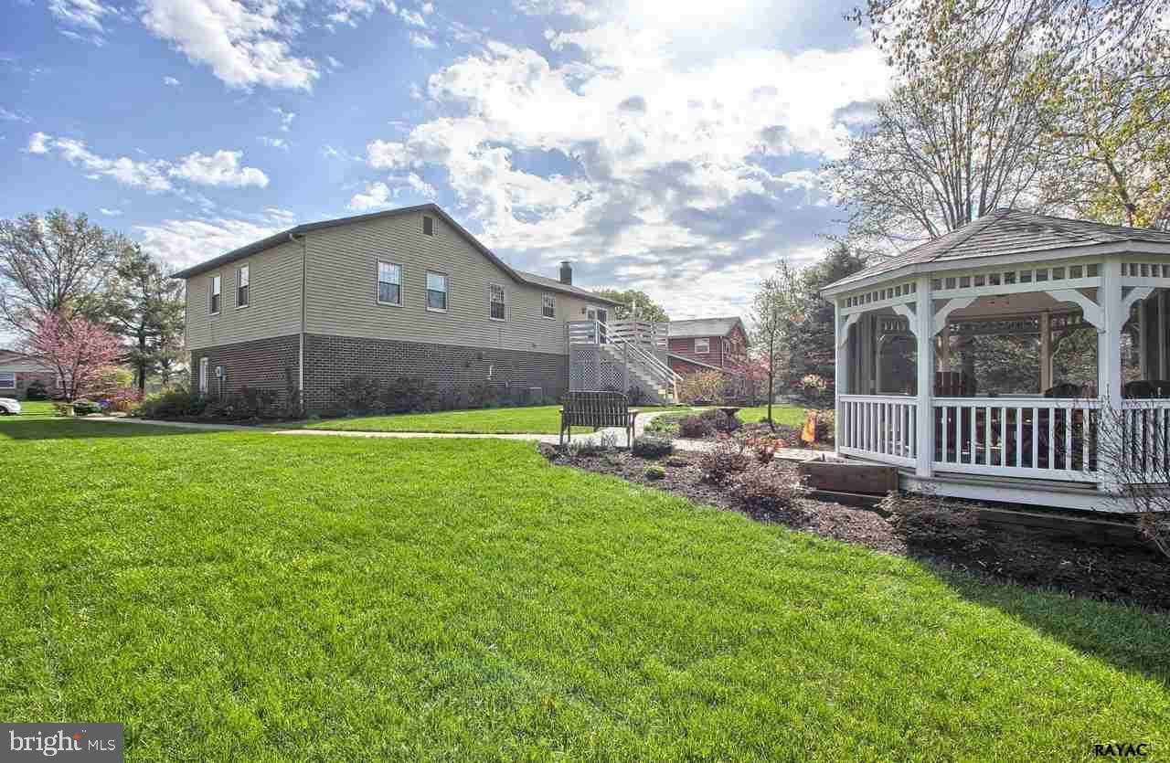 1960 Hampton Road York, PA 17408 - Photo 25 of 27 Gallery Image 25