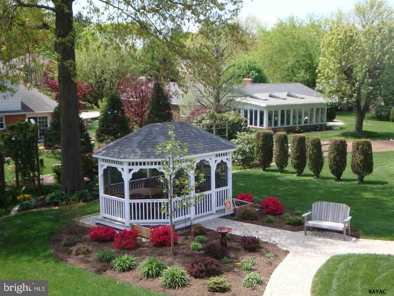 1960 Hampton Road York, PA 17408 - Photo 27 of 27 Gallery Image 27