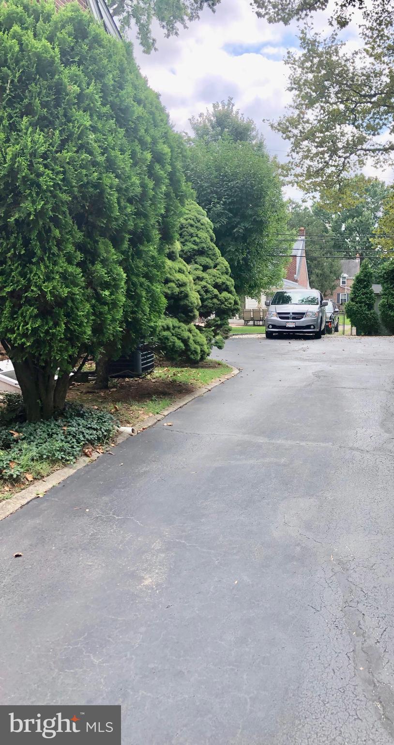 704 Braxton Road Ridley Park, PA 19078 - Photo 3 of 31 Shared Driveway with private parking in back