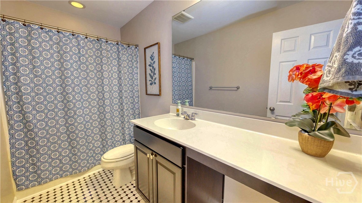 350 Southwilde Way Pooler, GA 31322 - Photo 37 of 51 Bath 2 upstairs